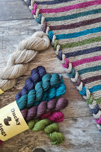 Load image into Gallery viewer, Rapunzel Illusion cowl 2.