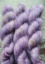 Load image into Gallery viewer, Lady love, Mohair silk