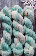 Load image into Gallery viewer, Ice crystal Sock/shawl setset, 140g