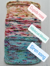 Load image into Gallery viewer, Hibiscus bloom