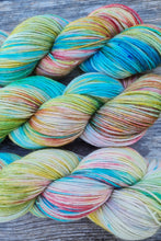 Load image into Gallery viewer, Ship in a bottle.Dk Boucle