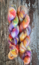 Load image into Gallery viewer, A petals rainbow,Suri alpaca silk