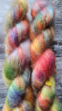 Load image into Gallery viewer, A petals rainbow, Mohair silk