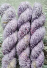 Load image into Gallery viewer, Lady love,Suri alpaca silk