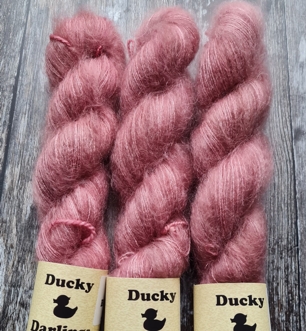 Briar rose., Mohair silk