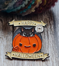 Load image into Gallery viewer, Pin badgeHappy halloween