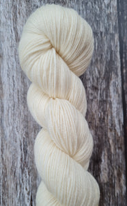 Natural.Sport weight,superwashed merino nylon