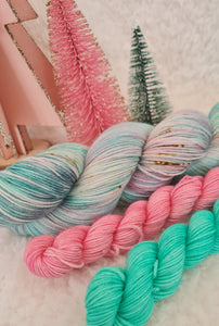 Candyland cottage Sock/shawl setset, 140g