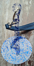 Load image into Gallery viewer, Yarn holder.Blue glitter.