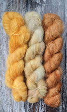 Load image into Gallery viewer, Mixed mini packs 3x 20g.Suri alpaca silk Gold/green/browns.Fluff pillow!