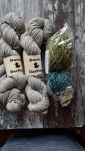 Load image into Gallery viewer, Flock vest yarn bundle.