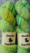 Load image into Gallery viewer, Feelin green,4ply Boucle