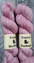 Load image into Gallery viewer, Sugar plum.4ply