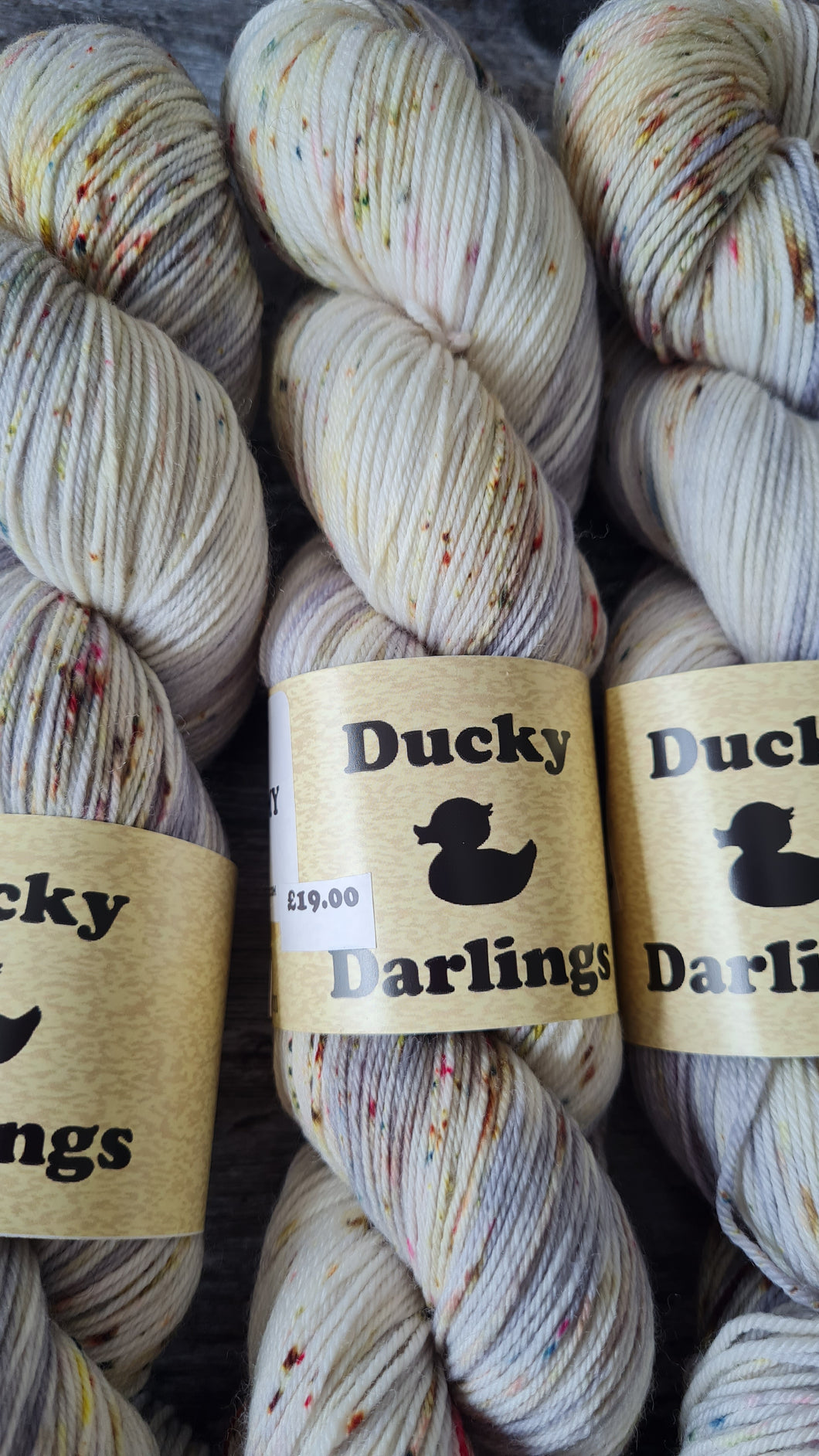 Silver shimmy 4ply
