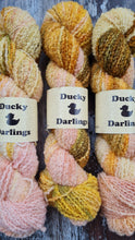 Load image into Gallery viewer, Autumn glow,  Dk  Boucle 100g 220m.