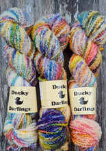 Load image into Gallery viewer, A petals rainbow,  Dk  Boucle 100g 220m.