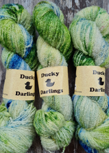Load image into Gallery viewer, Lichen lakes,4ply Boucle