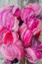 Load image into Gallery viewer, Kiss &amp; make up . Laceweight 100g 600m