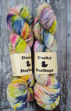 Load image into Gallery viewer, Parrot fashion,4ply Boucle