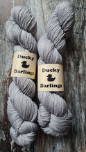 Load image into Gallery viewer, Silver lady  4ply.