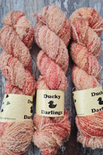 Load image into Gallery viewer, Blushing bride  Dk  Boucle 100g 220m.