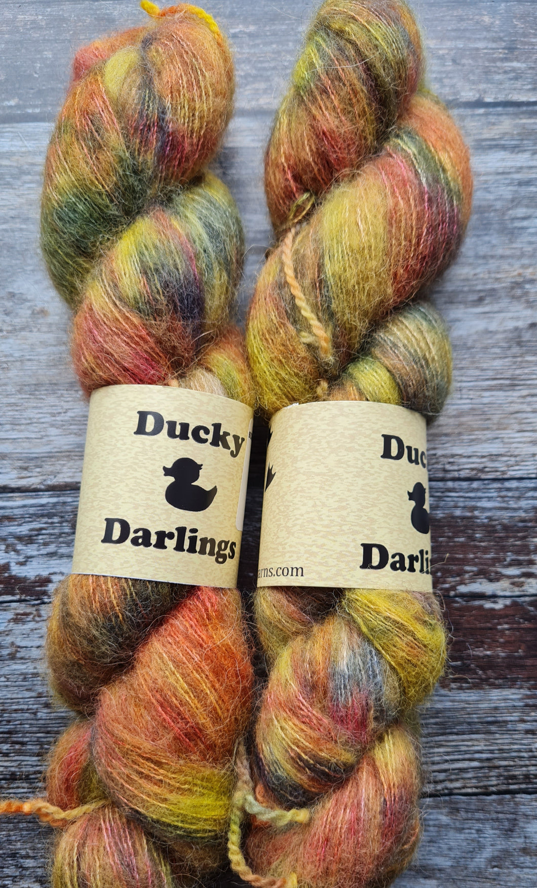 Parrot fashion 🦜, yak cloud 50g, alpaca,silk,merino yak.