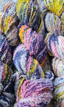 Load image into Gallery viewer, Just dreamy,  Dk  Boucle 100g 220m.