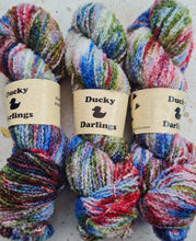Load image into Gallery viewer, Seaside special,  Dk  Boucle 100g 220m.
