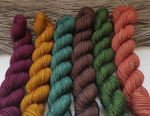 Litmus cowl knitting kit, Autumn