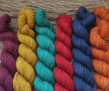 Load image into Gallery viewer, Litmus cowl knitting kit, Original